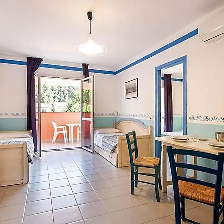 Hotel Th Ortano - Ortano Mare 3*